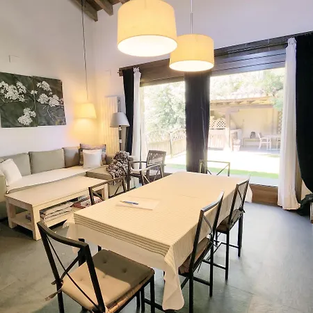 Country house El Hogar Del Fresno *