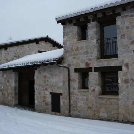 Casa de Campo El Hogar Del Fresno, Casa Con Encanto En Canicosa